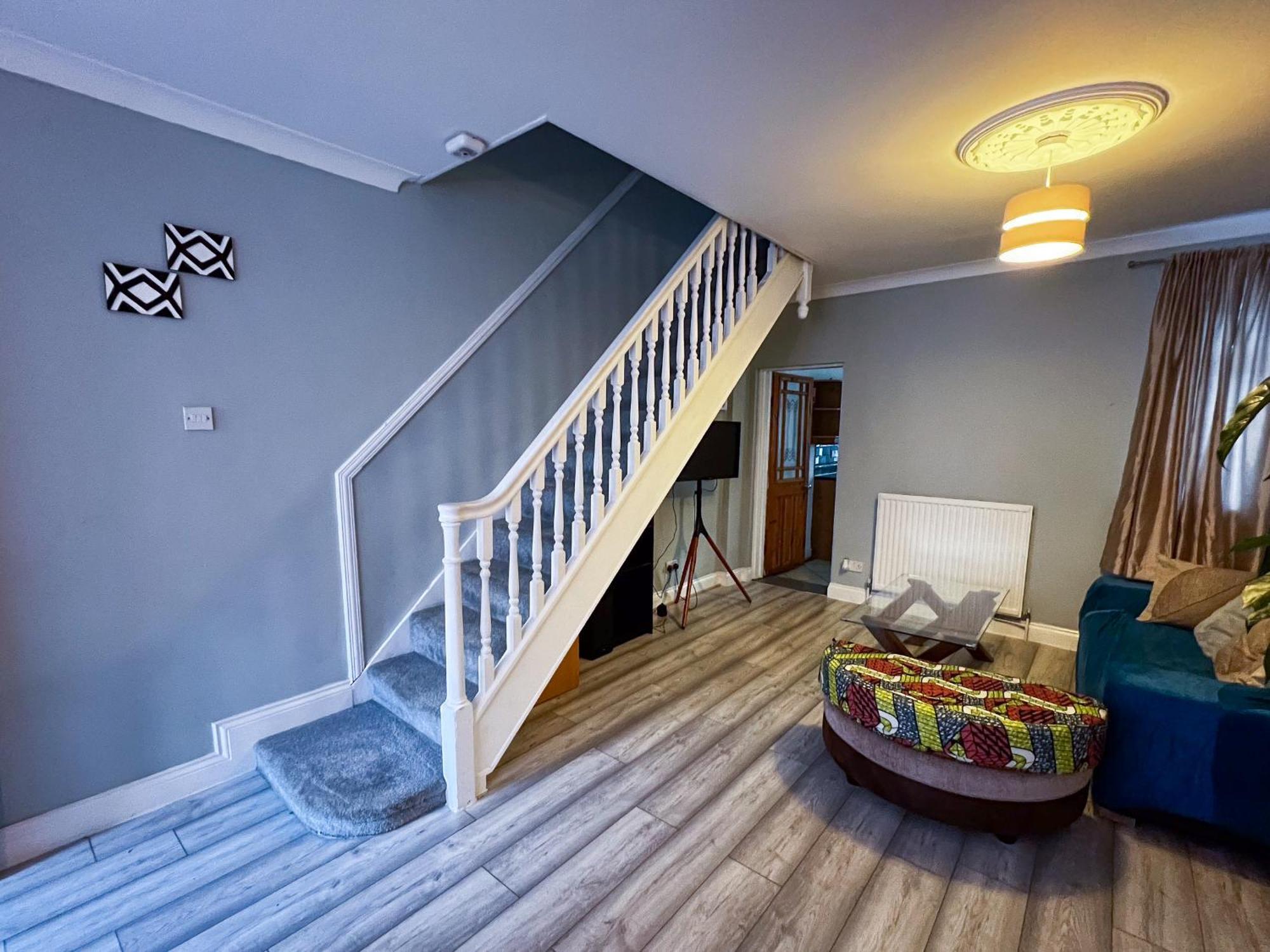 Spacious Retreat - Remote Worker & Family Friendly Portsmouth Extérieur photo